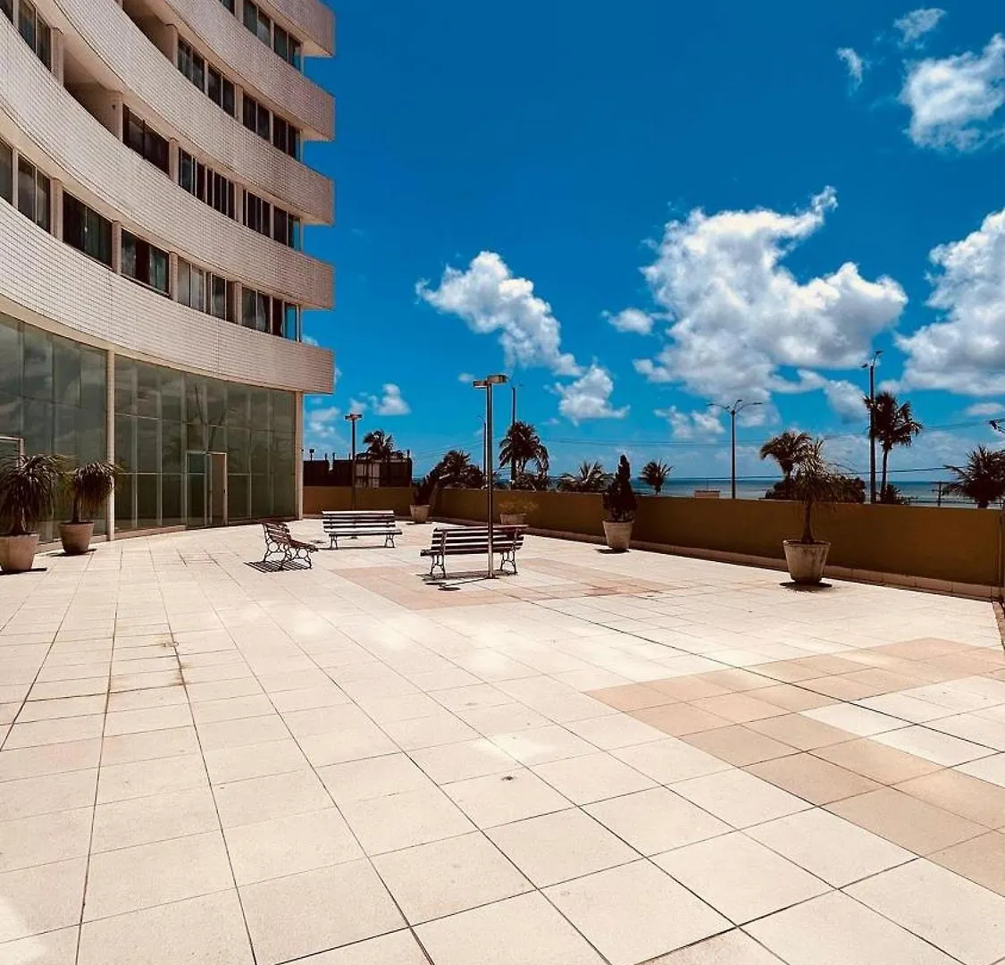 Belo Apt Com Vista P/ O Mar E Otima Localizacao. Natal