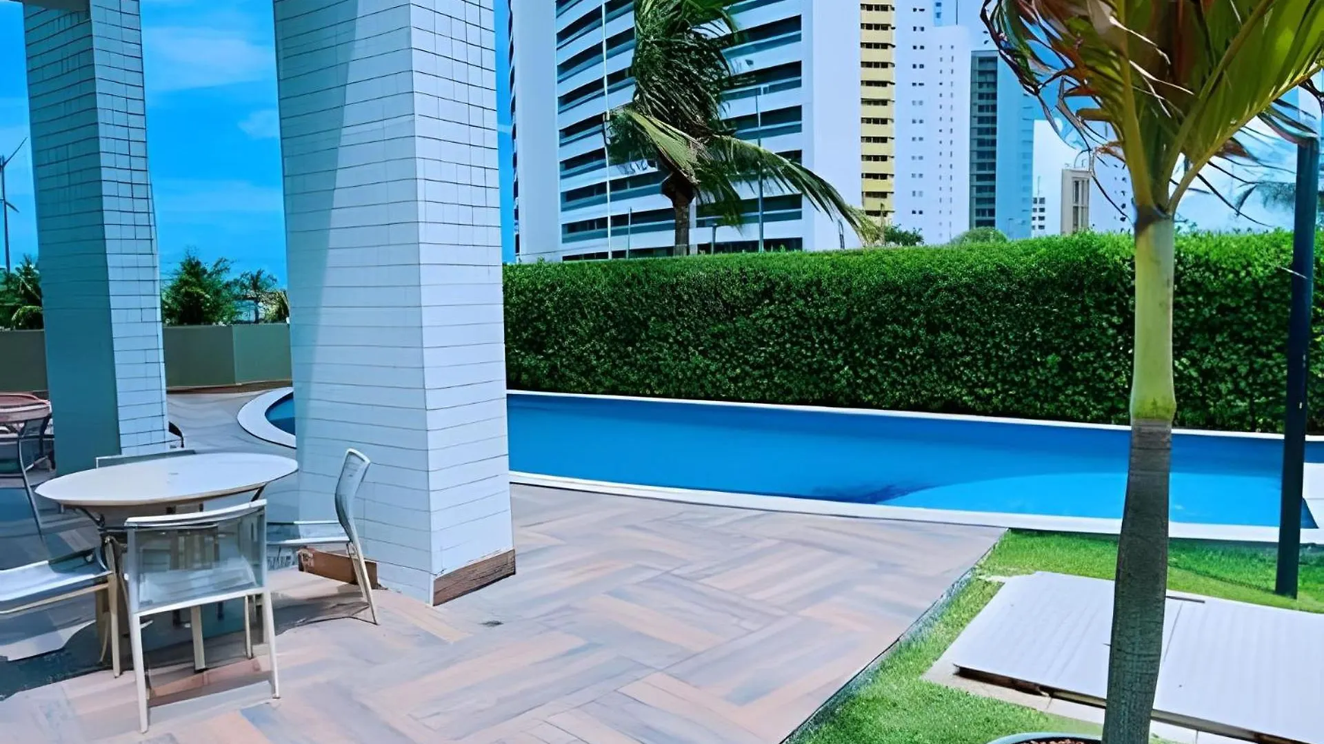 Belo Apt Com Vista P/ O Mar E Otima Localizacao. Natal Brésil
