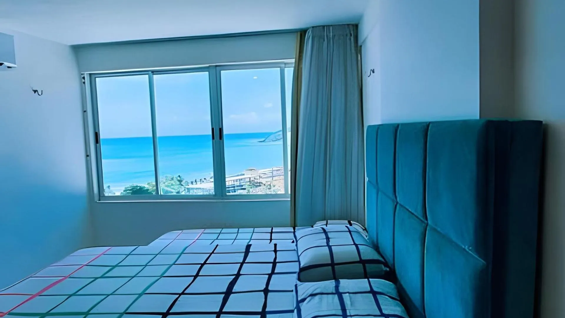 Belo Apt Com Vista P/ O Mar E Otima Localizacao. Natal Brésil